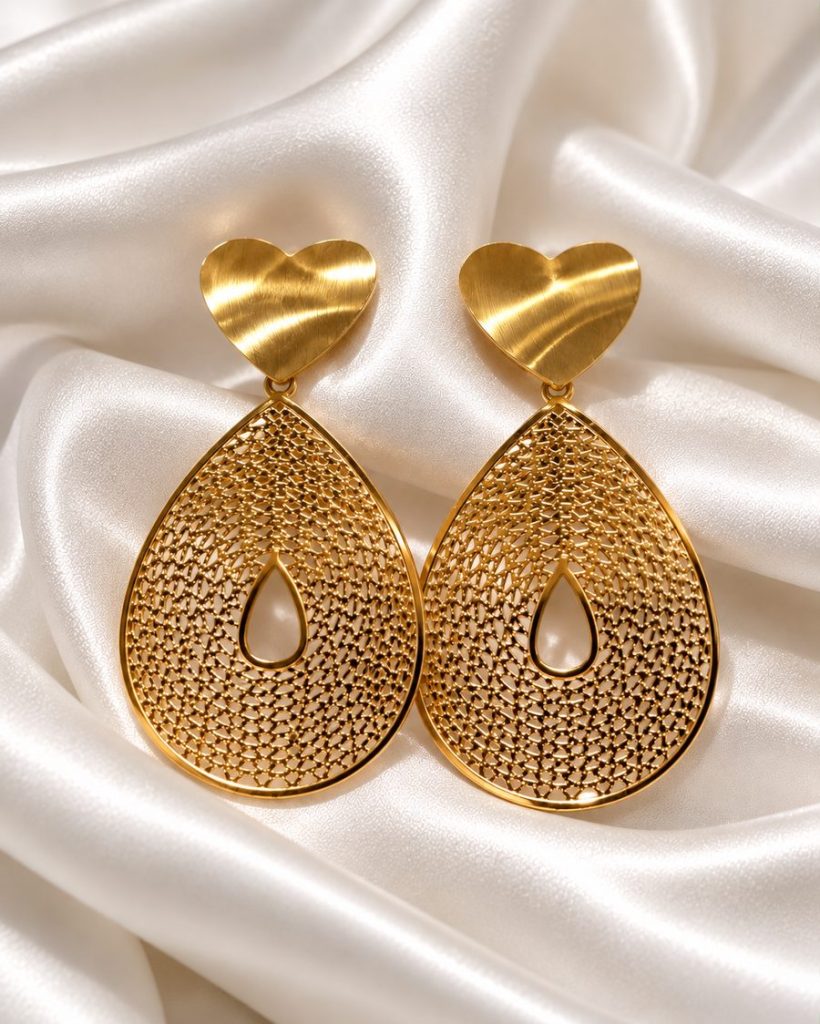 Aurelia teardrop earrings